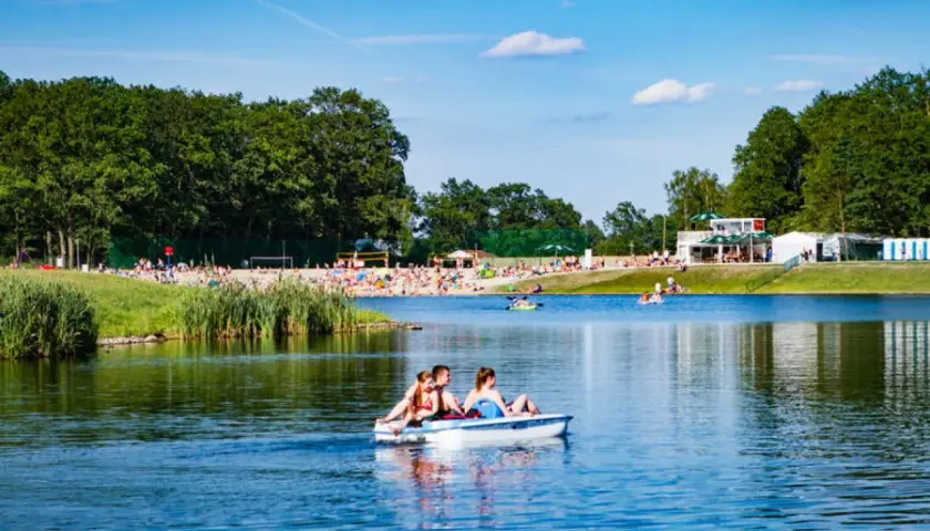 Dolny Śląsk z dziećmi: Jeziora z plażą i atrakcjami. Gdzie jechać?